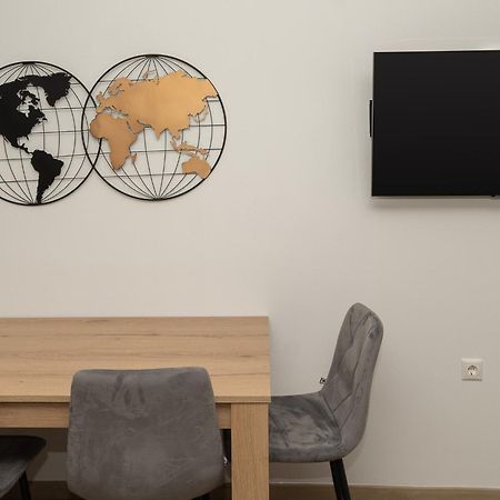 Lithos Suites Финикунда Екстериор снимка