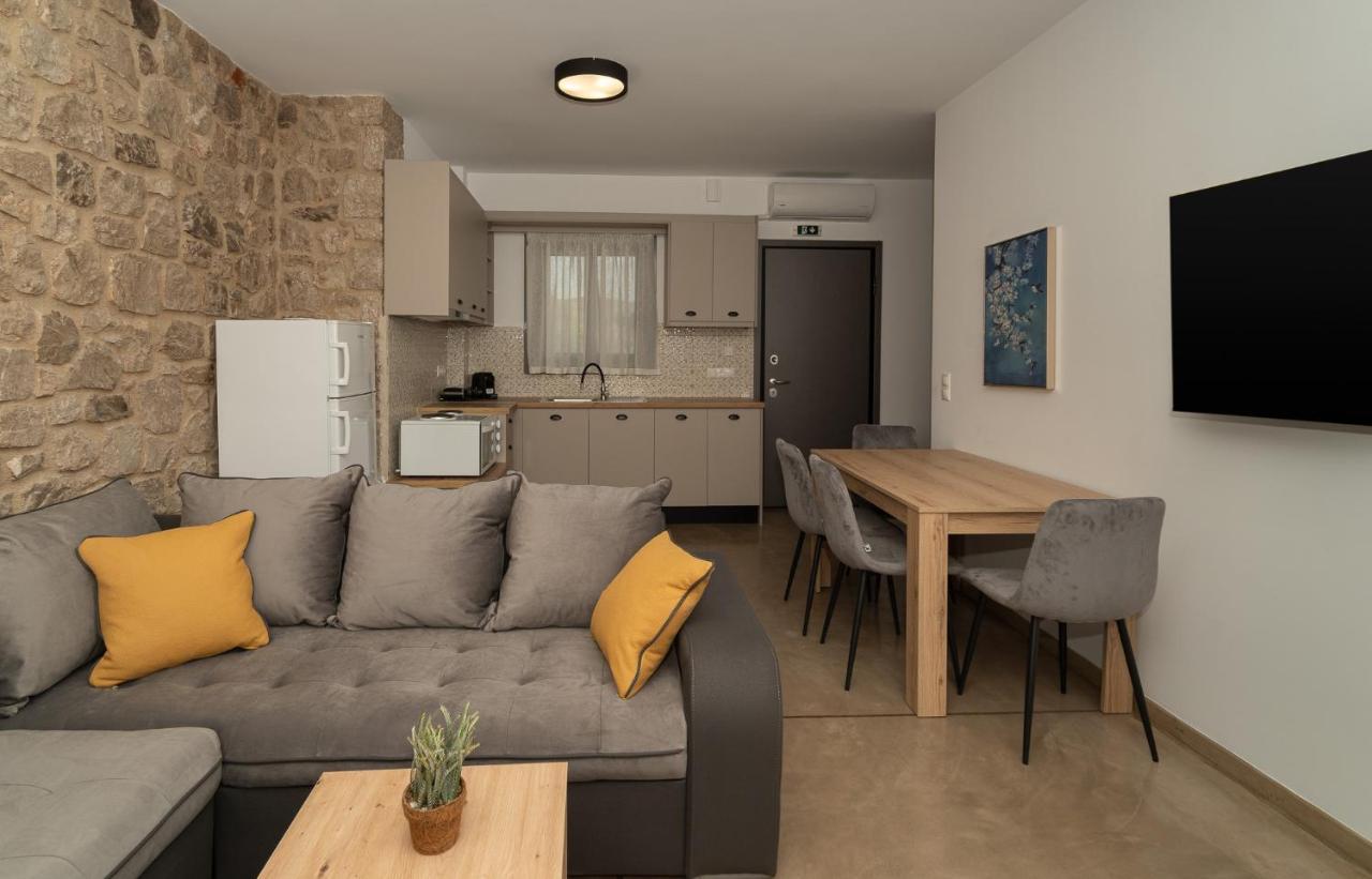 Lithos Suites Финикунда Екстериор снимка