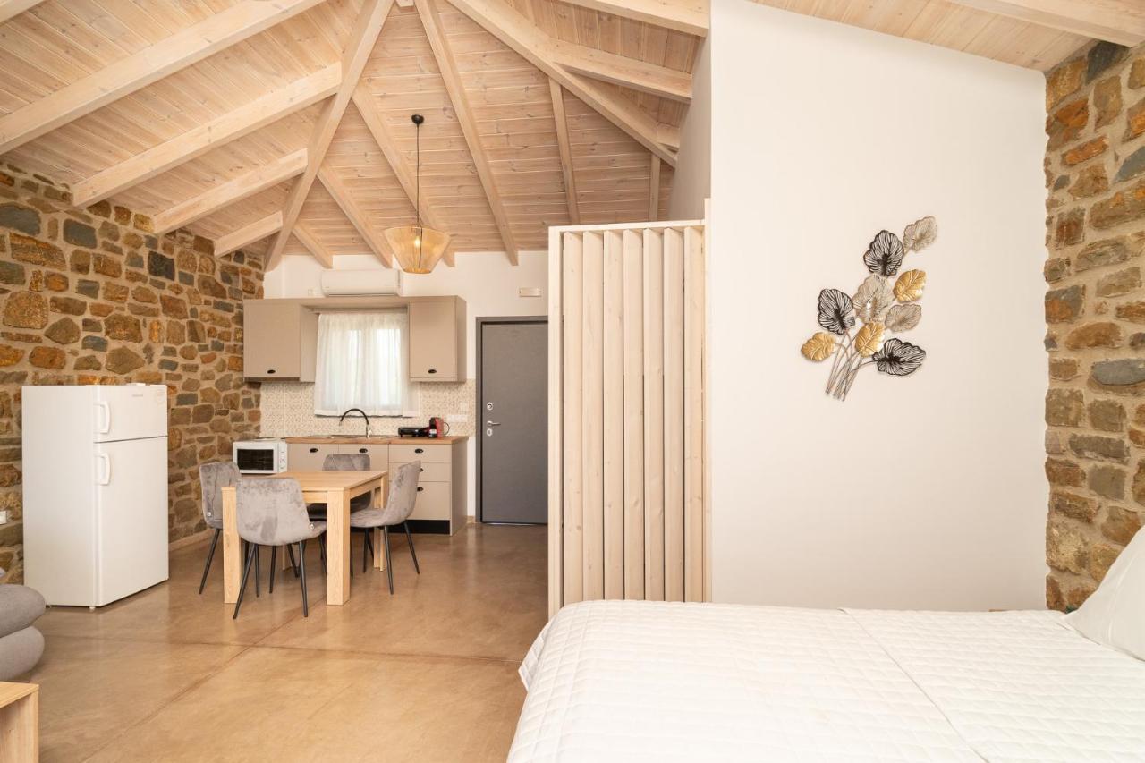 Lithos Suites Финикунда Екстериор снимка