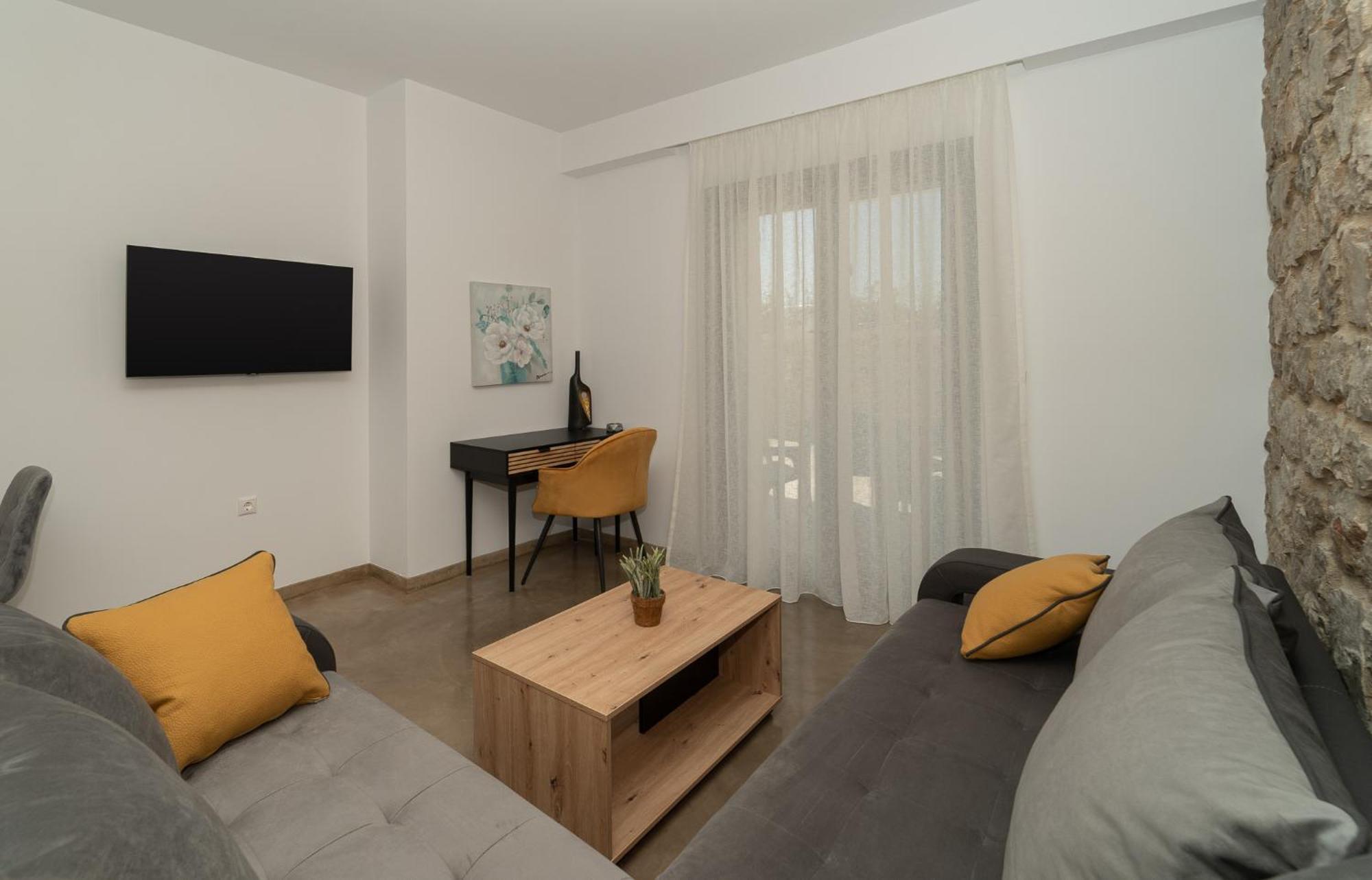 Lithos Suites Финикунда Екстериор снимка