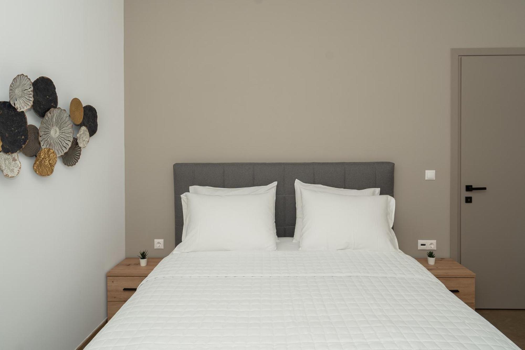 Lithos Suites Финикунда Екстериор снимка