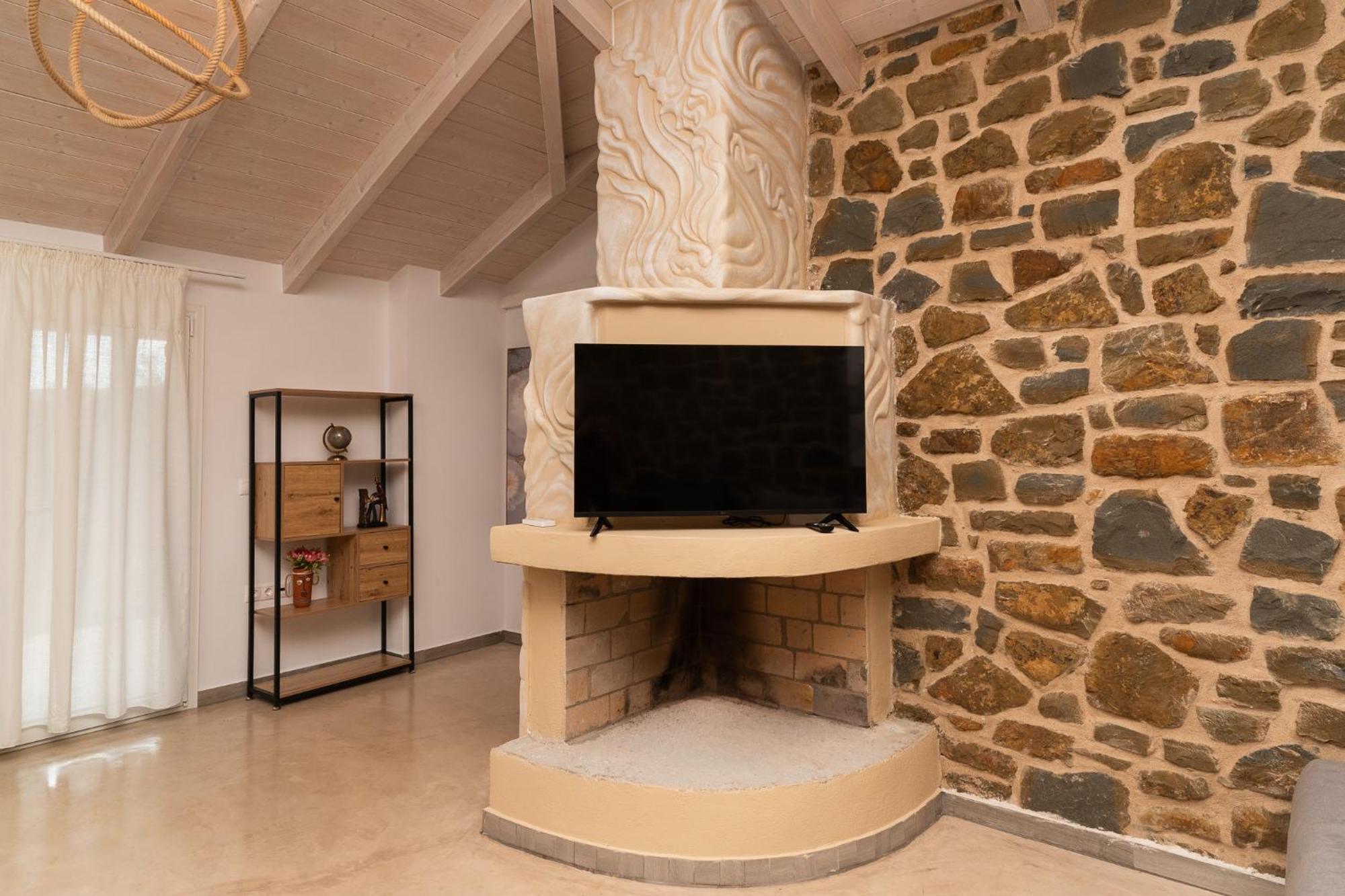 Lithos Suites Финикунда Екстериор снимка
