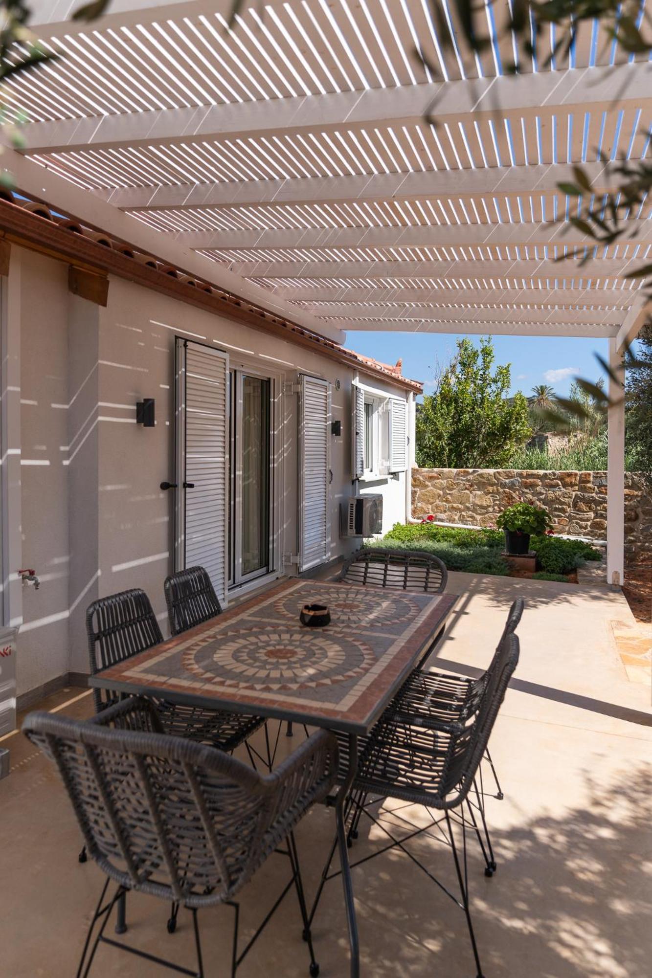 Lithos Suites Финикунда Екстериор снимка